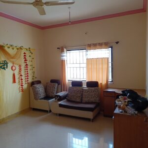 2 BHK Flat for Sale Mahatma Phule Road